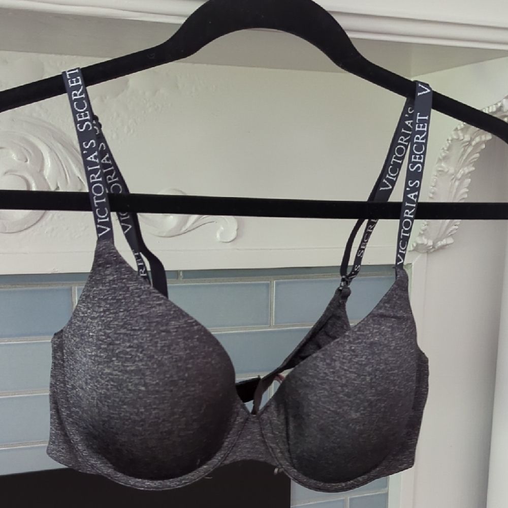 Victoria's Secret Charcoal Bra